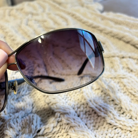 • Gucci Sunglasses • main image 8